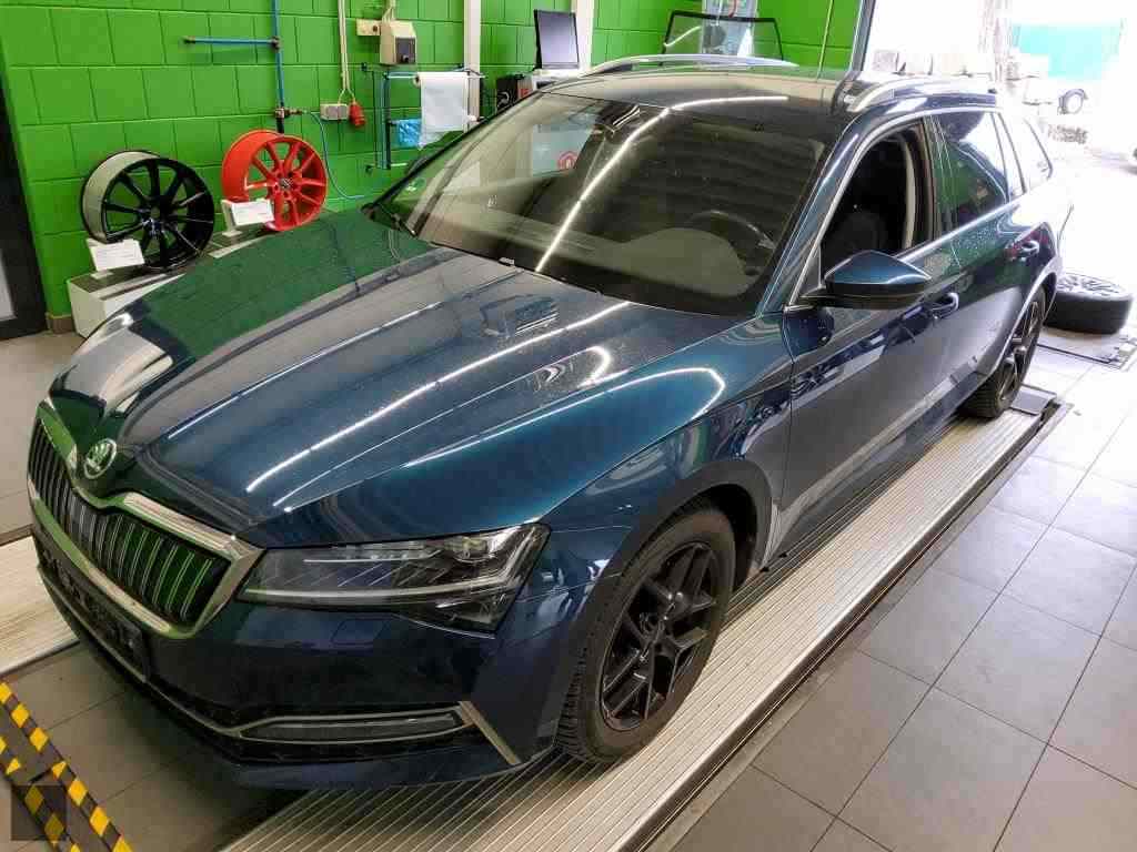 Slika vozila &Scaron;KODA Superb