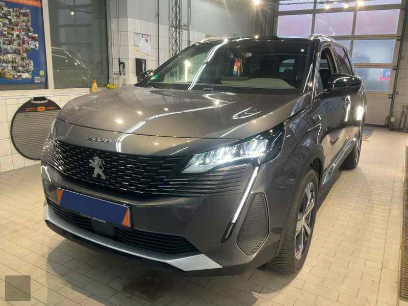 Slika vozila PEUGEOT 5008