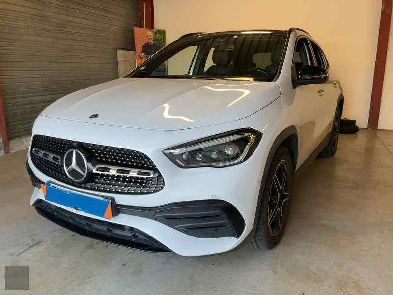 Slika vozila MERCEDES-BENZ GLA-Class