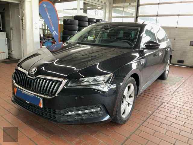 Slika vozila &Scaron;KODA Superb