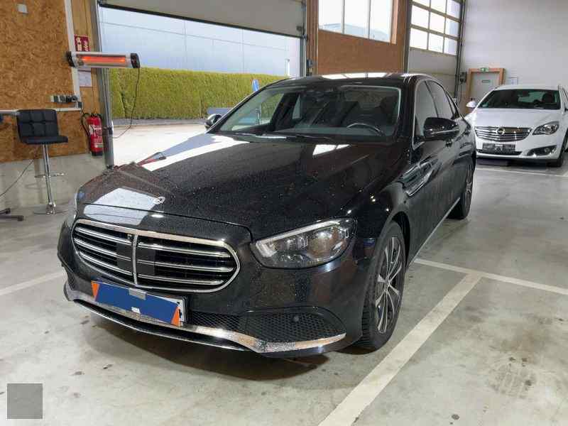 Slika vozila MERCEDES-BENZ E-Class