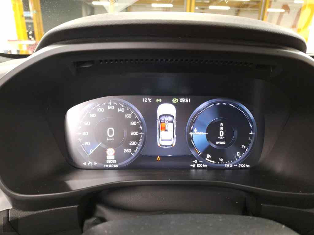 Slika vozila VOLVO XC40