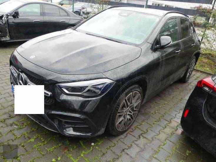 Slika vozila MERCEDES-BENZ GLA-Class