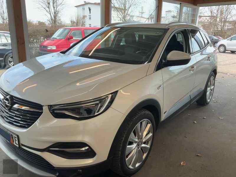 Slika vozila OPEL Grandland