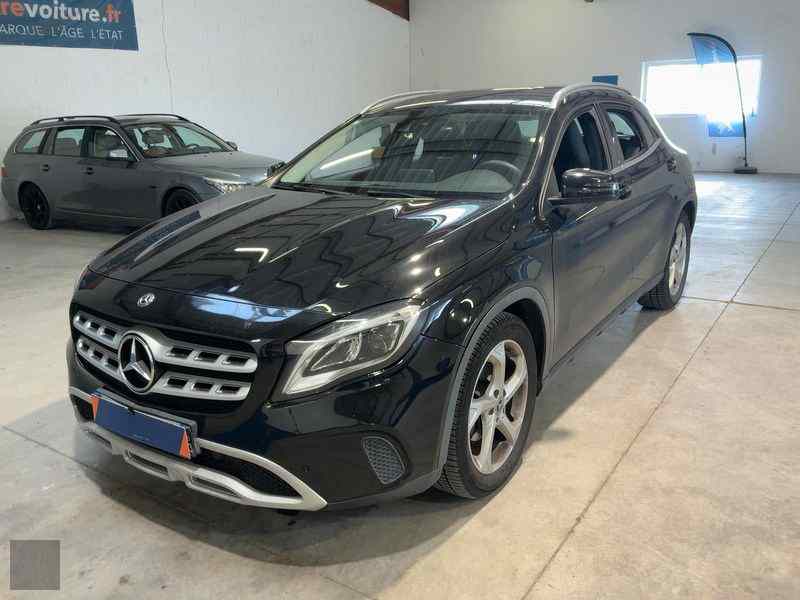Slika vozila MERCEDES-BENZ GLA-Class