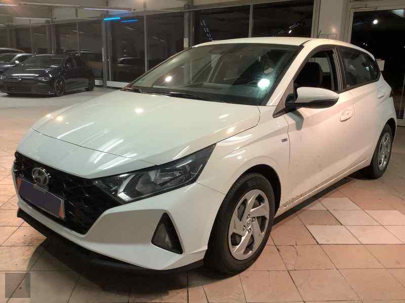 Slika vozila HYUNDAI i20