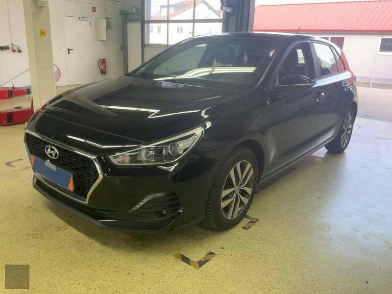 Slika vozila HYUNDAI i30