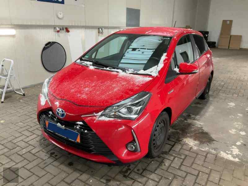 Slika vozila TOYOTA Yaris