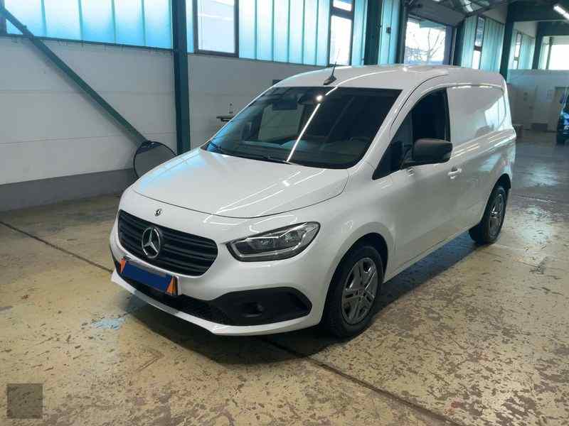 Slika vozila MERCEDES-BENZ T-Class