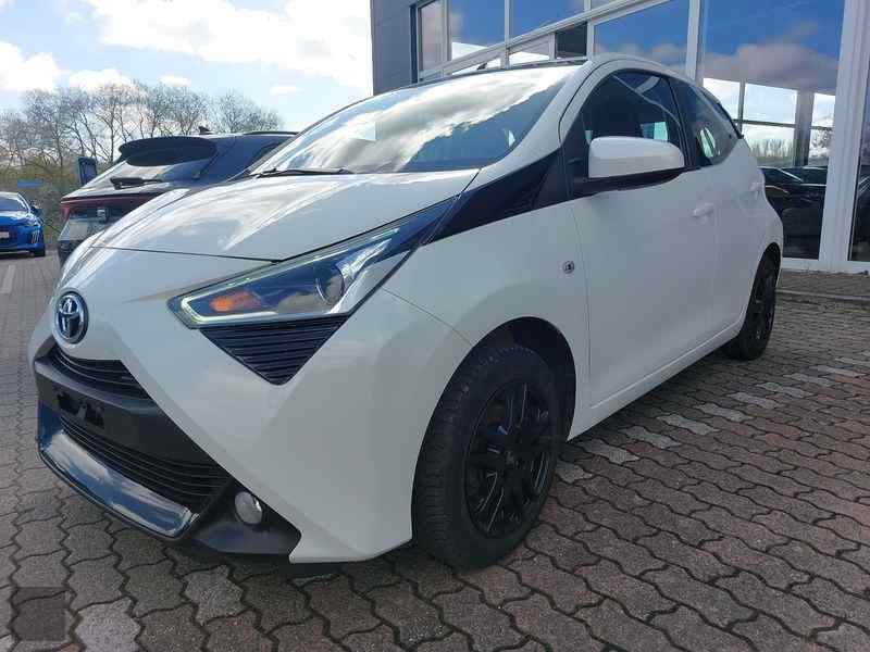 Slika vozila TOYOTA Aygo