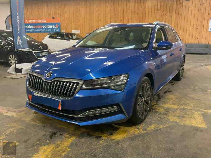 Slika vozila &Scaron;KODA Superb