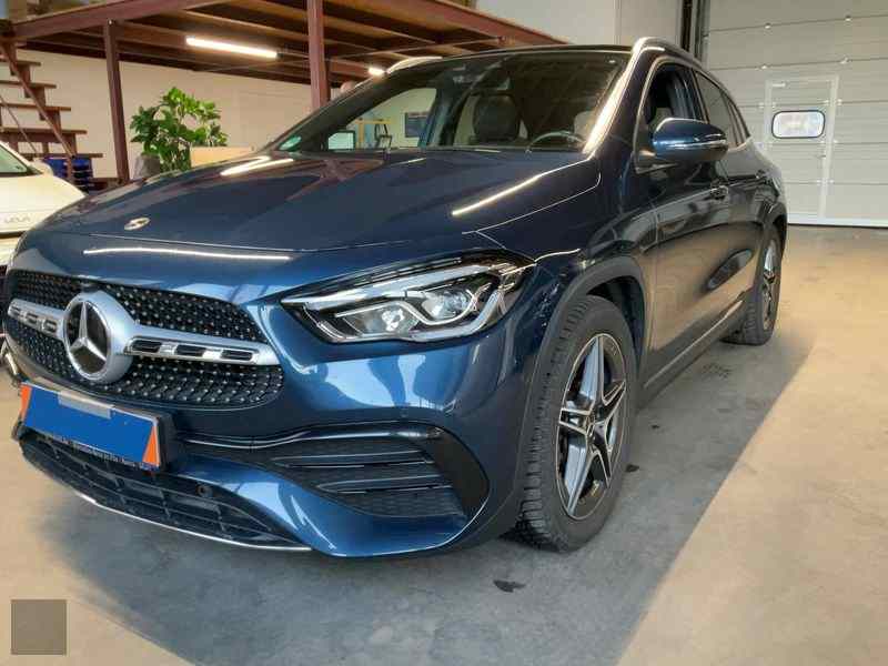 Slika vozila MERCEDES-BENZ GLA-Class