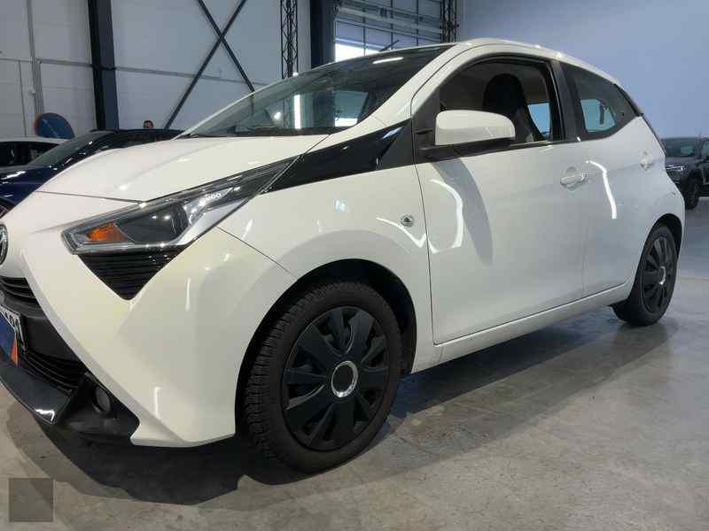 Slika vozila TOYOTA Aygo