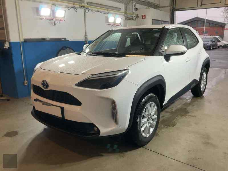 Slika vozila TOYOTA Yaris Cross