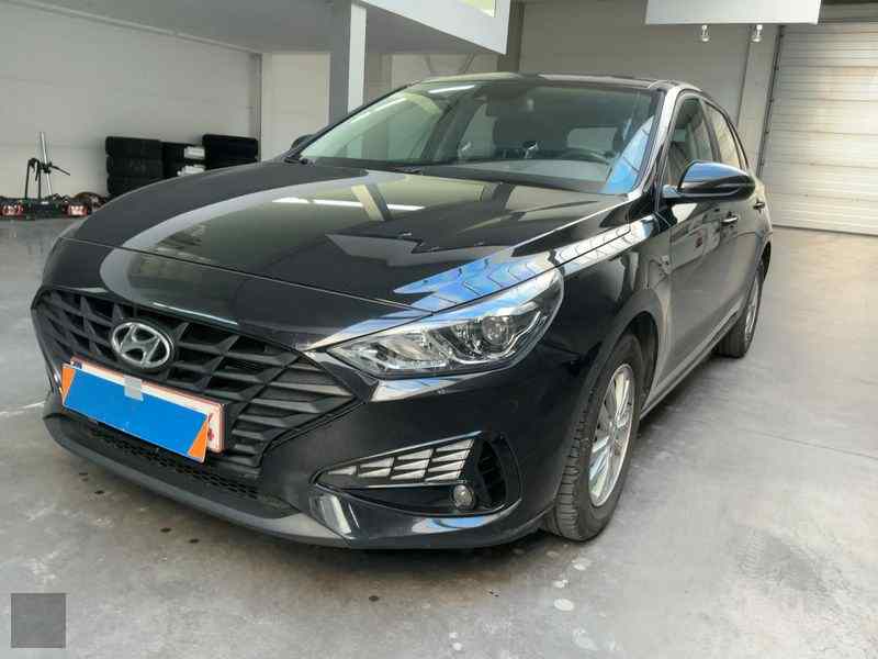 Slika vozila HYUNDAI i30