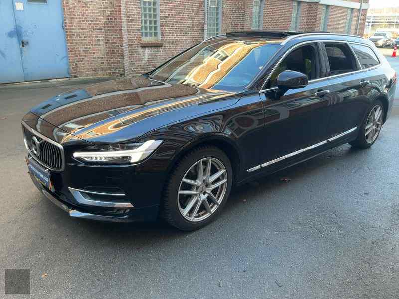 Slika vozila VOLVO V90