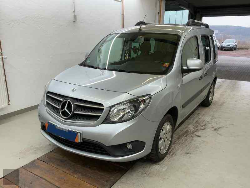 Slika vozila MERCEDES-BENZ T-Class