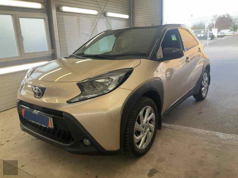 Slika vozila TOYOTA Aygo X