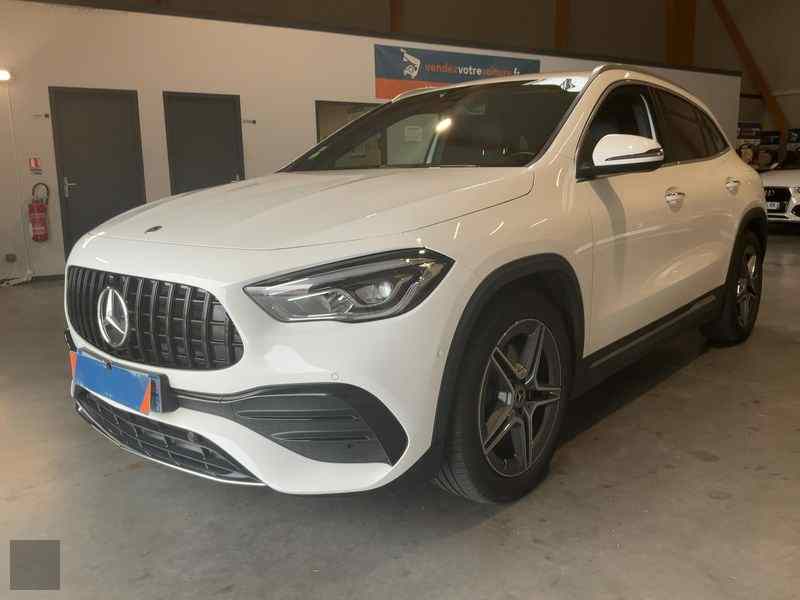 Slika vozila MERCEDES-BENZ GLA-Class