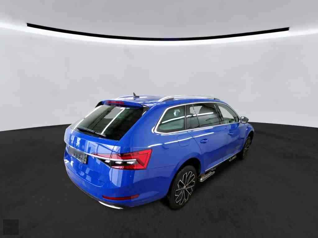 Slika vozila &Scaron;KODA Superb