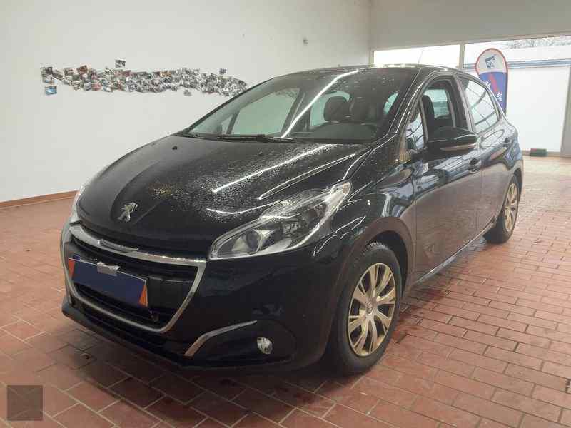 Slika vozila PEUGEOT 208