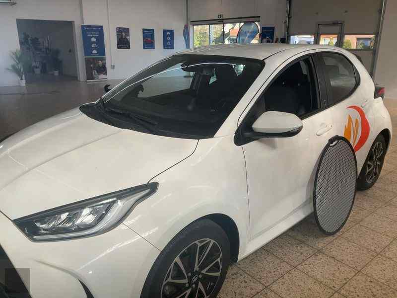 Slika vozila TOYOTA Yaris