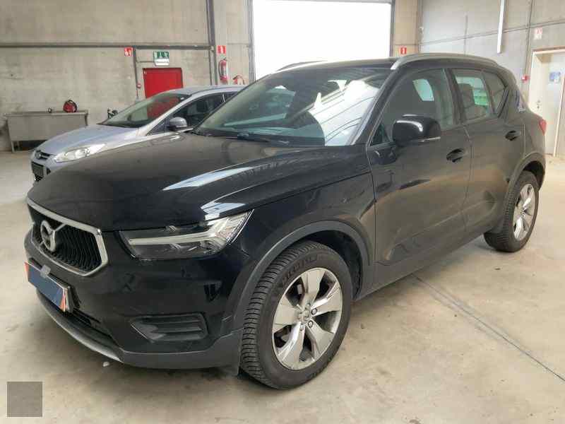 Slika vozila VOLVO C40