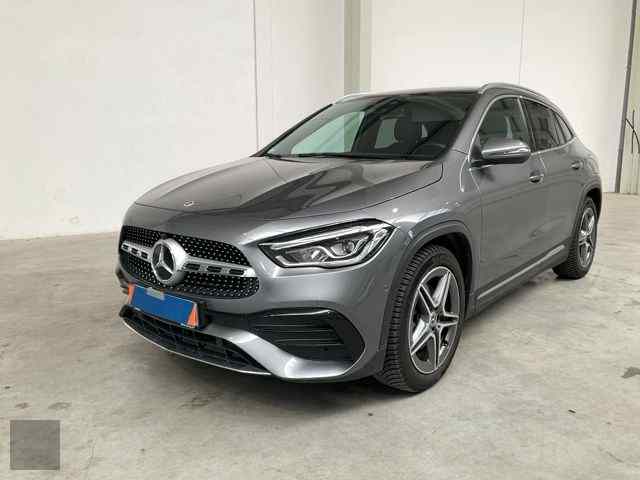 Slika vozila MERCEDES-BENZ GLA-Class