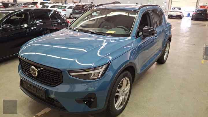 Slika vozila VOLVO C40