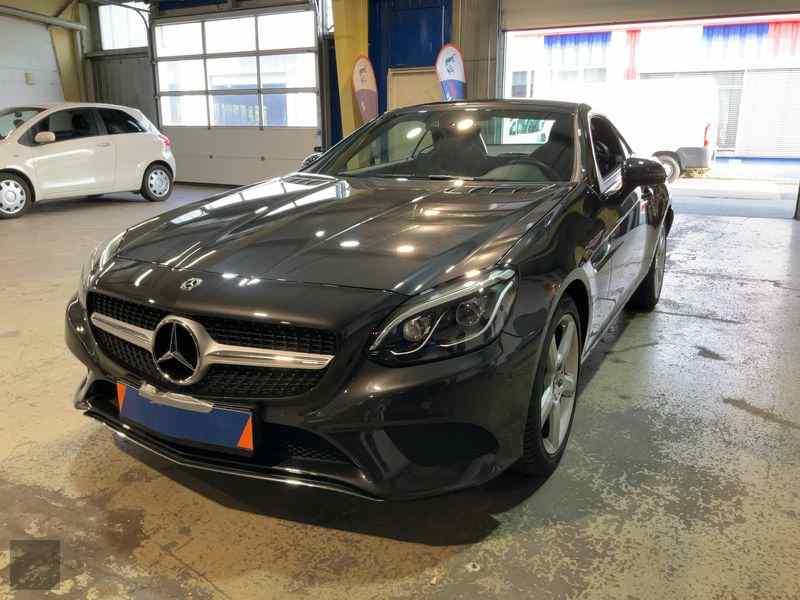 Slika vozila MERCEDES-BENZ SLC-Class