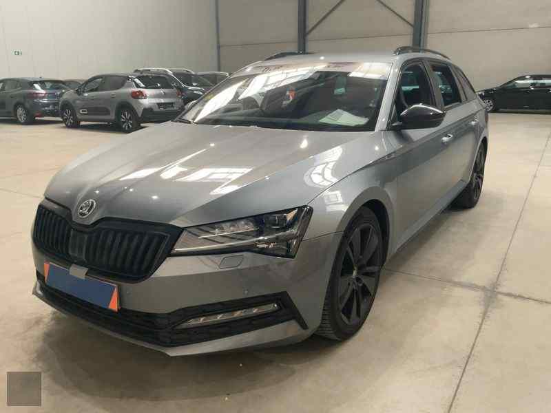 Slika vozila &Scaron;KODA Superb