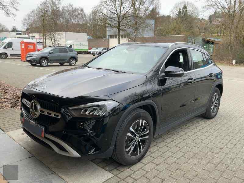 Slika vozila MERCEDES-BENZ GLA-Class