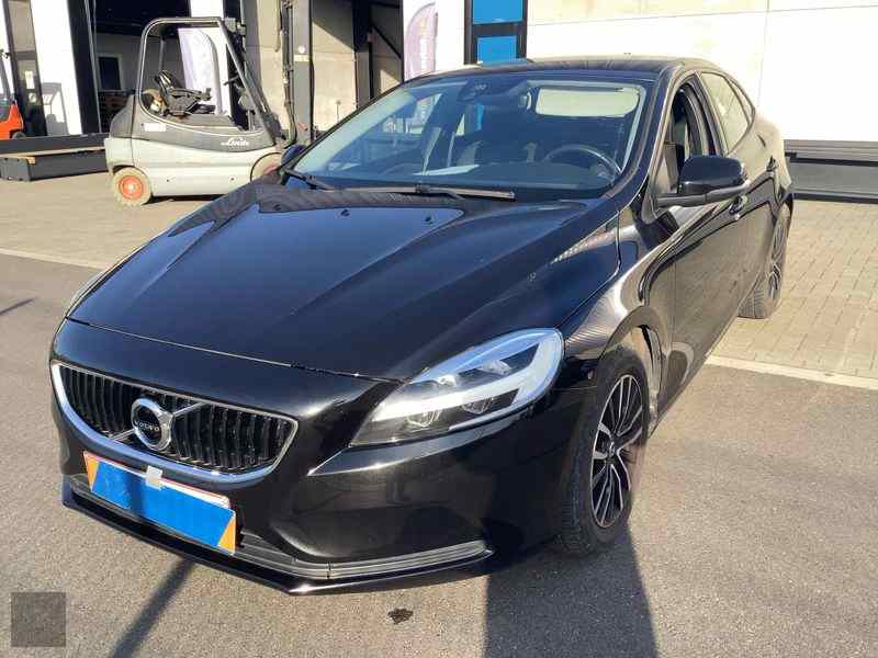 Slika vozila VOLVO V40