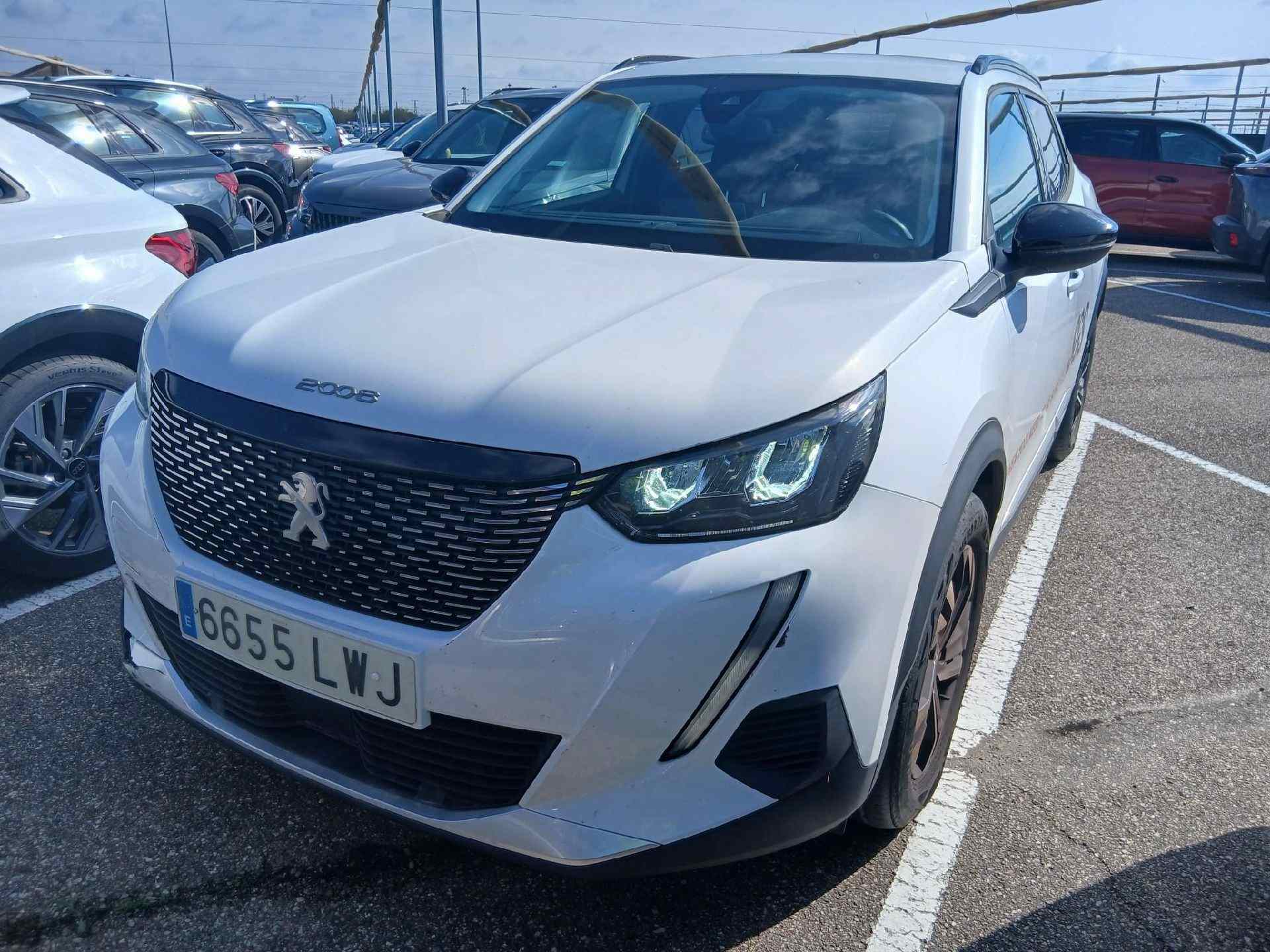 Slika vozila PEUGEOT 2008