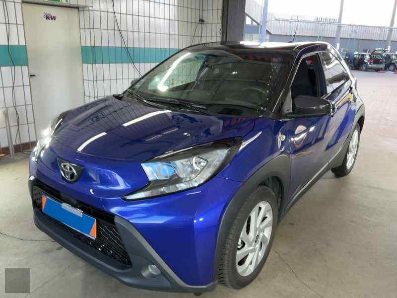 Slika vozila TOYOTA Aygo X