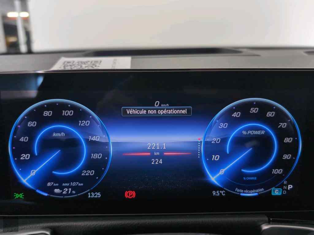 Slika vozila MERCEDES-BENZ EQB