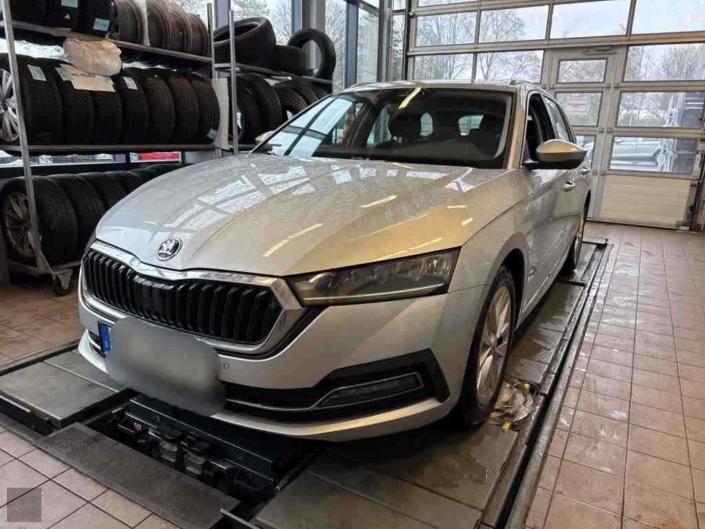 Slika vozila &Scaron;KODA Octavia