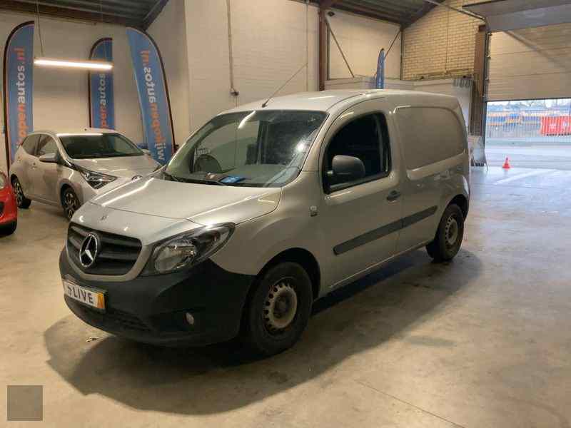 Slika vozila MERCEDES-BENZ T-Class