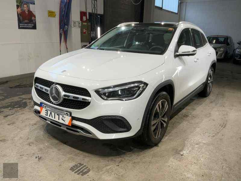 Slika vozila MERCEDES-BENZ GLA-Class