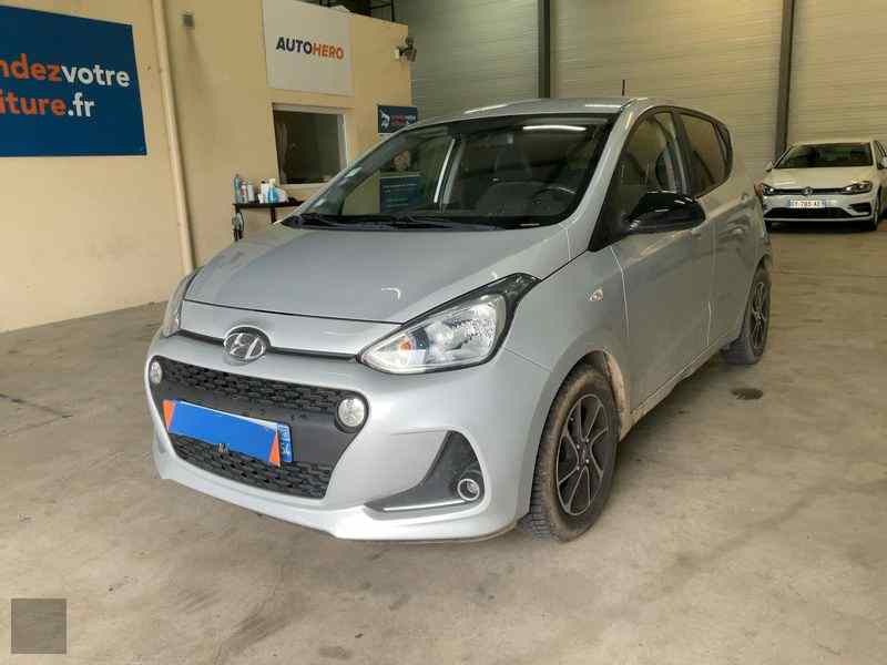 Slika vozila HYUNDAI i10