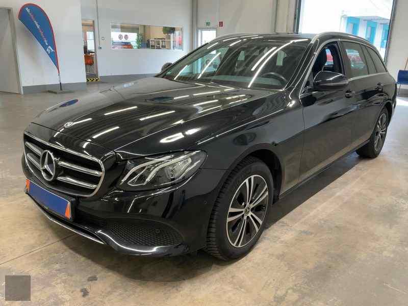 Slika vozila MERCEDES-BENZ E-Class