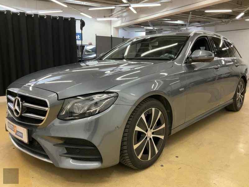 Slika vozila MERCEDES-BENZ E-Class