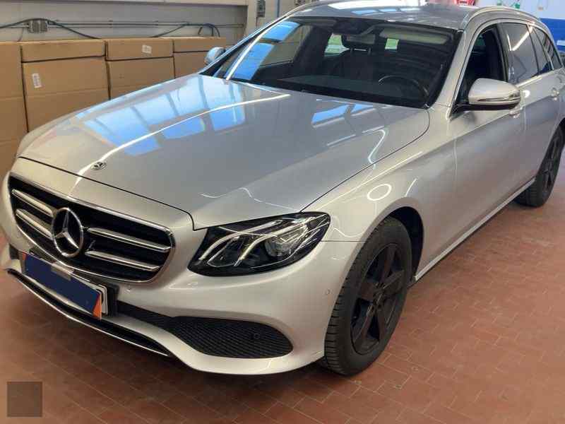 Slika vozila MERCEDES-BENZ E-Class