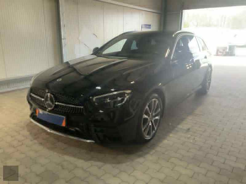 Slika vozila MERCEDES-BENZ E-Class