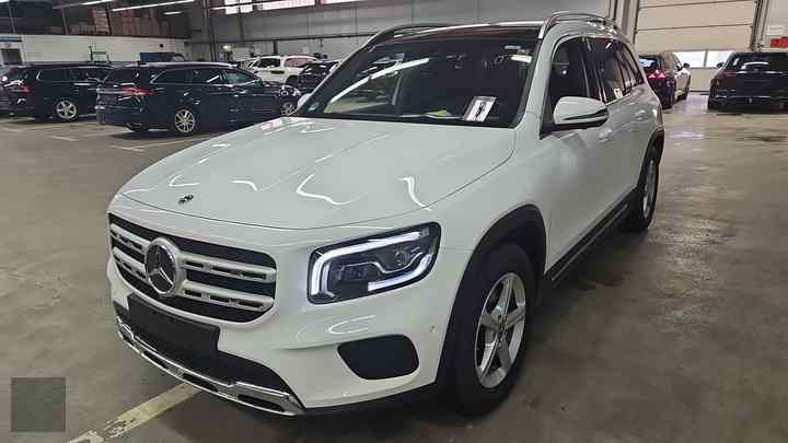 Slika vozila MERCEDES-BENZ GLB-Class