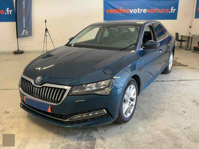 Slika vozila &Scaron;KODA Superb