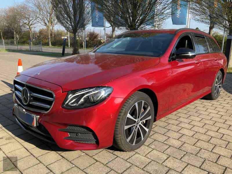 Slika vozila MERCEDES-BENZ E-Class