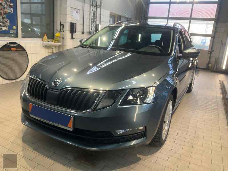 Slika vozila &Scaron;KODA Octavia