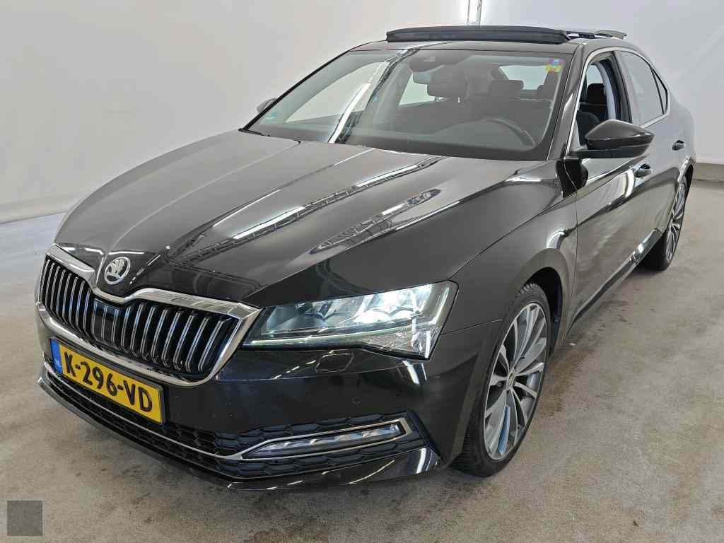 Slika vozila &Scaron;KODA Superb