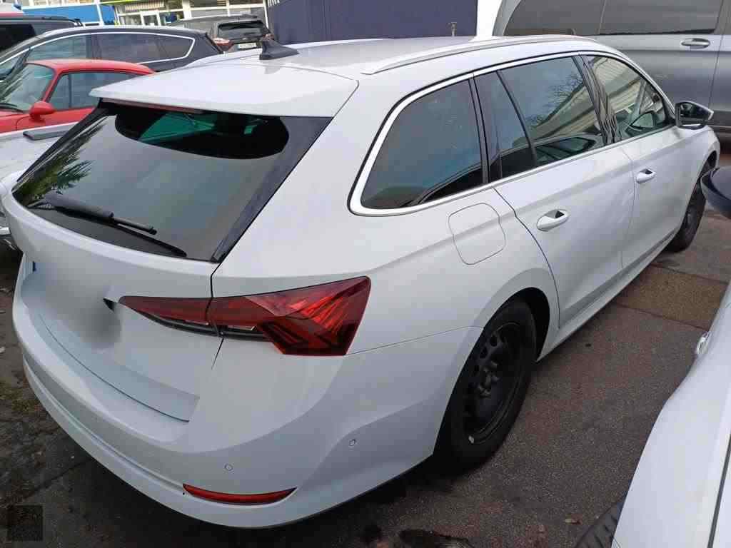 Slika vozila &Scaron;KODA Octavia